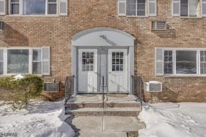featured image of 14 Wedgewood Dr #19