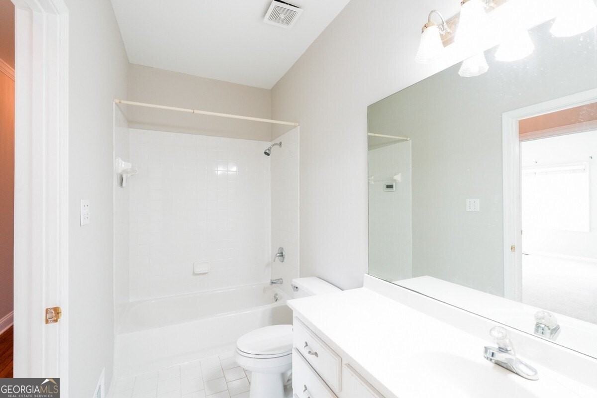 1940 Stockton Walk Ln - Photo 4 of 18