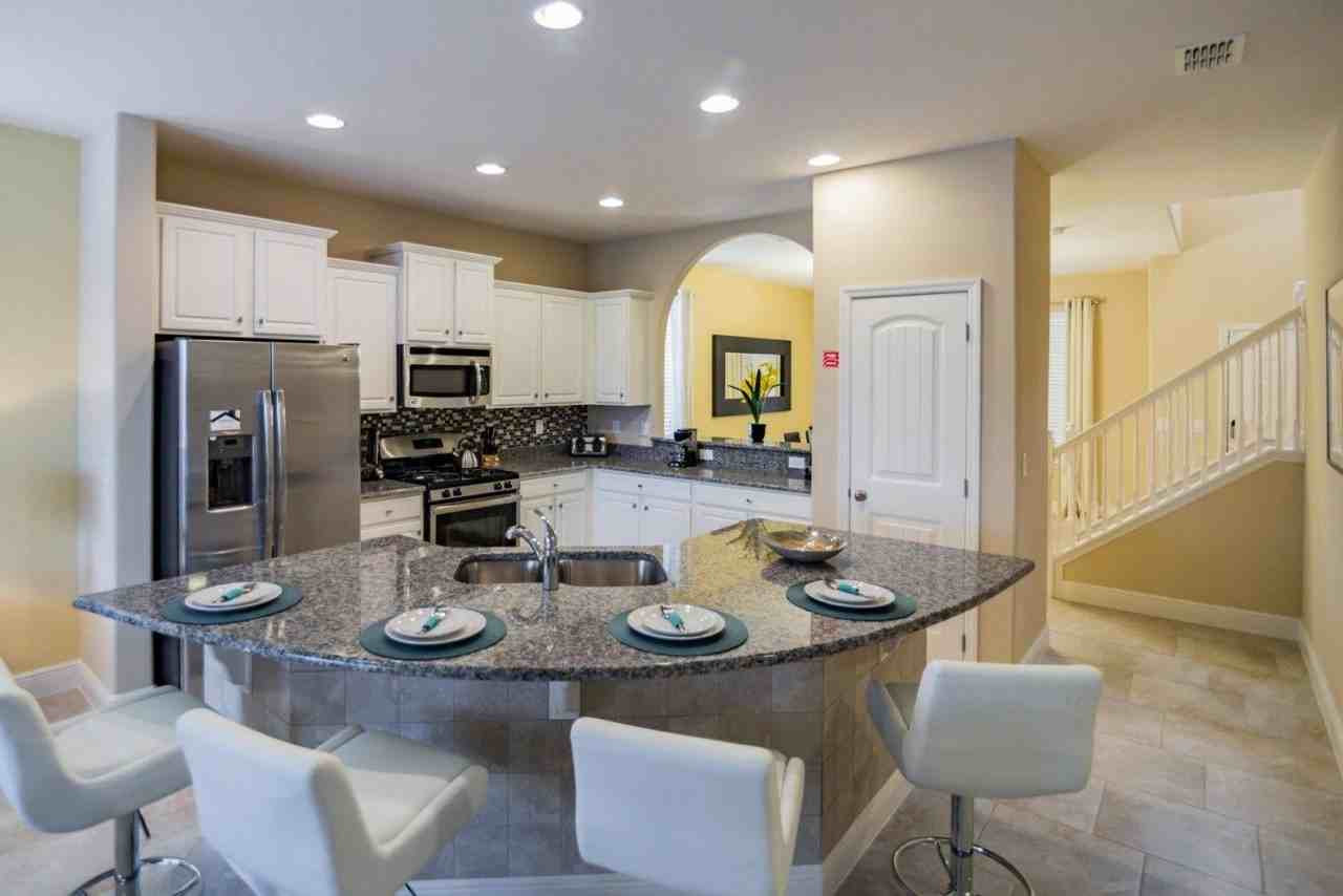 5360 Oakbourne Ave #1 - Photo 4 of 25