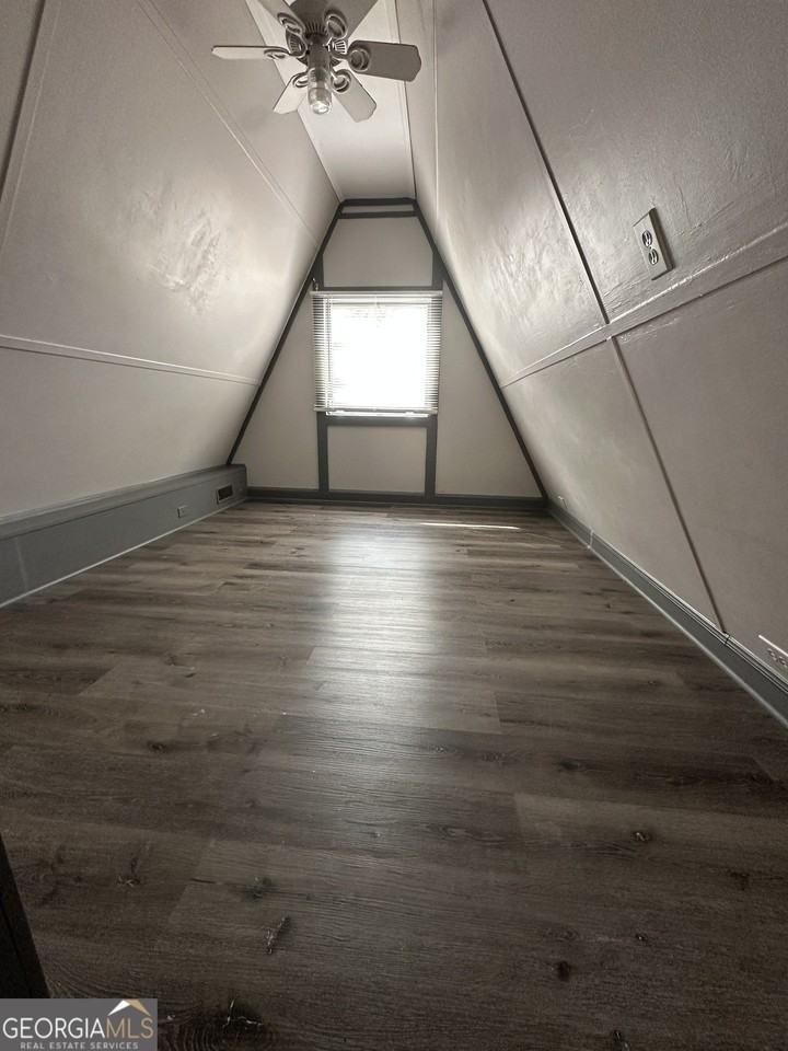 4984 Donald Dr - Photo 4 of 9