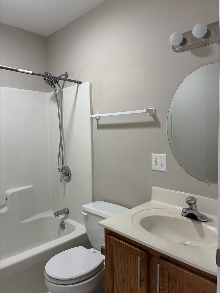 231 Summerpine Pl #1 - Photo 3 of 25
