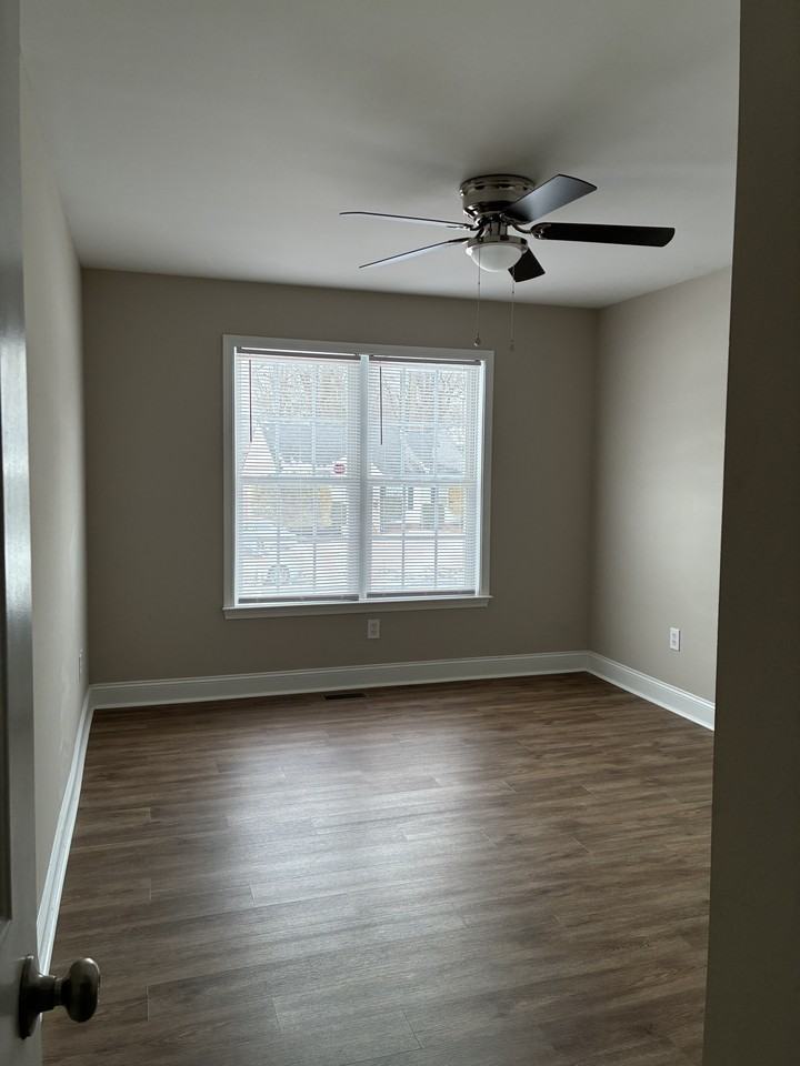 231 Summerpine Pl #1 - Photo 4 of 25