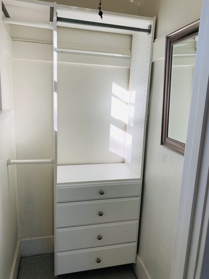 658 Elm St #1 - Photo 3 of 10