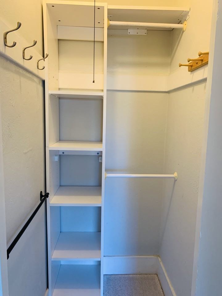 658 Elm St #1 - Photo 5 of 10