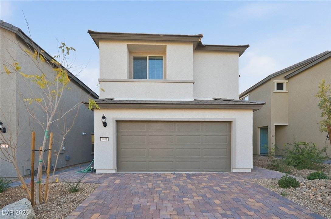 5401 Lynn Creek Ave - Photo 2 of 33