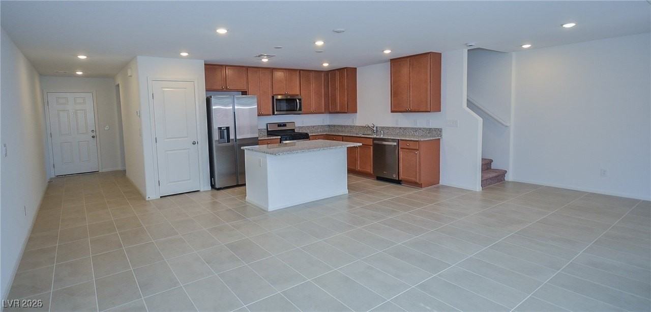 5401 Lynn Creek Ave - Photo 5 of 33