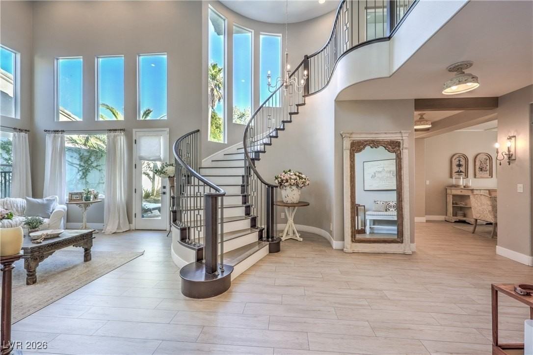 3290 Mission Creek Ct - Photo 3 of 44