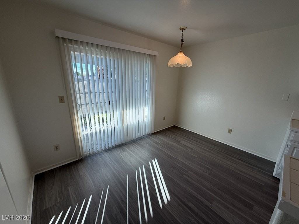 275 N LAMB BL Boulevard #C - Photo 7 of 13