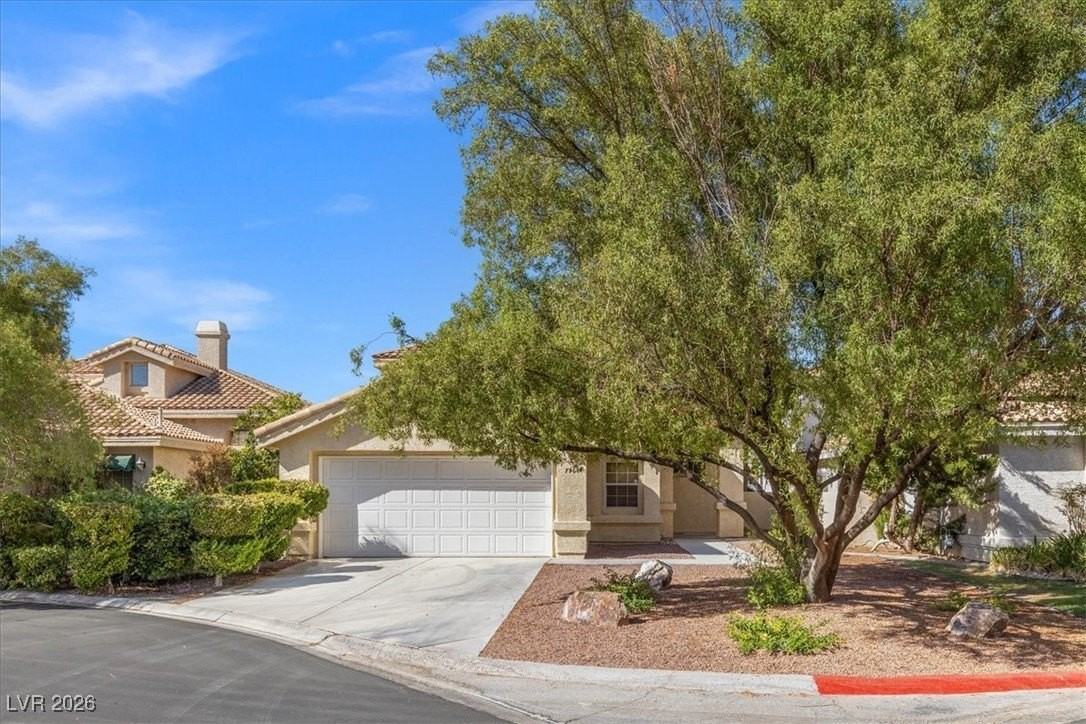 7900 Abalone Cove Dr - Photo 3 of 38