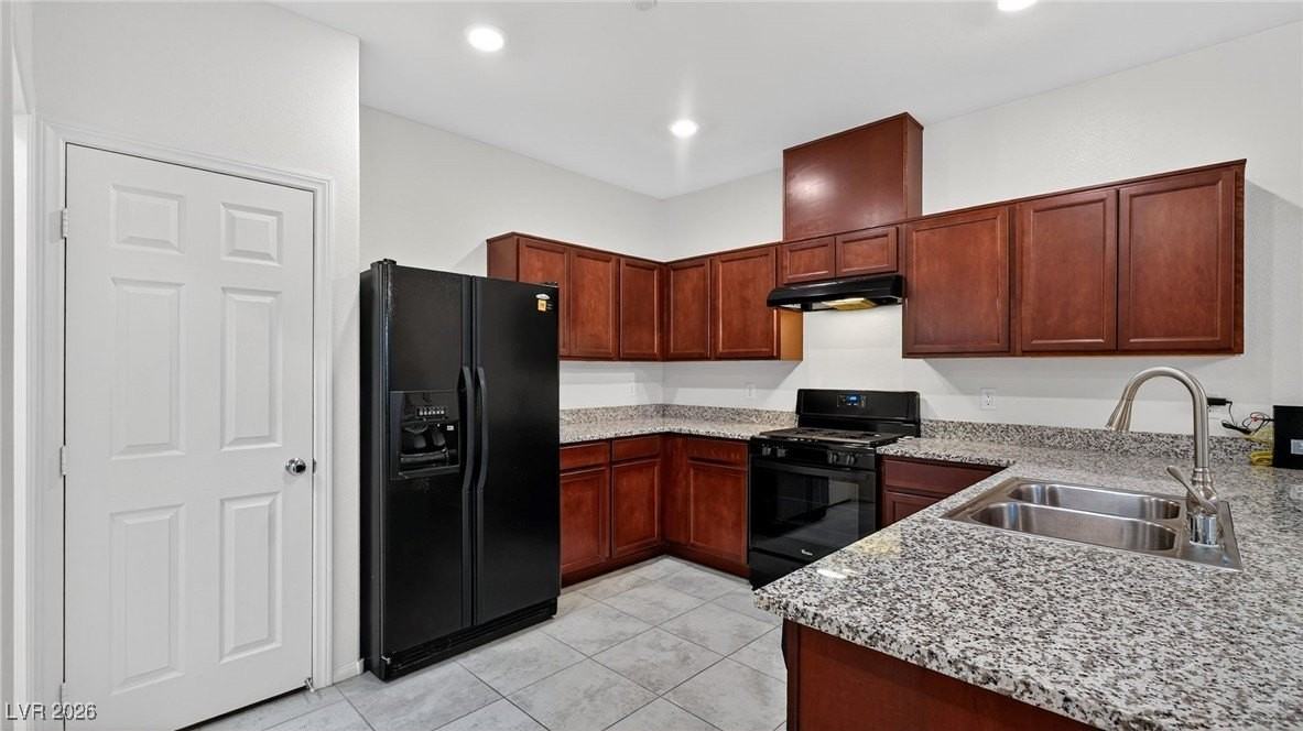 3193 Brynley Ave - Photo 3 of 31