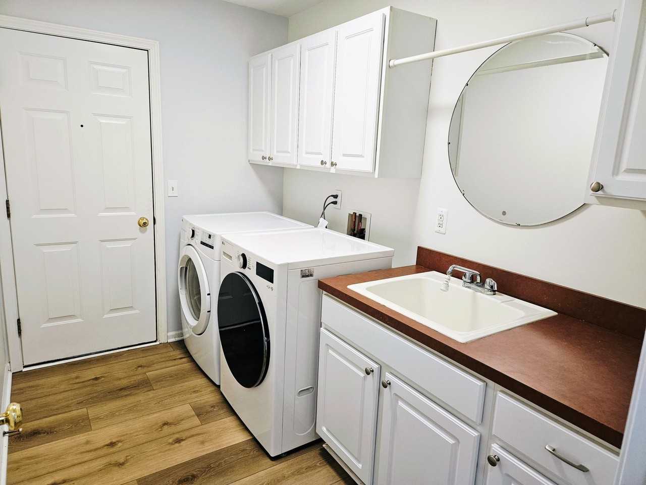 3956 Bridle Pass - Photo 7 of 15