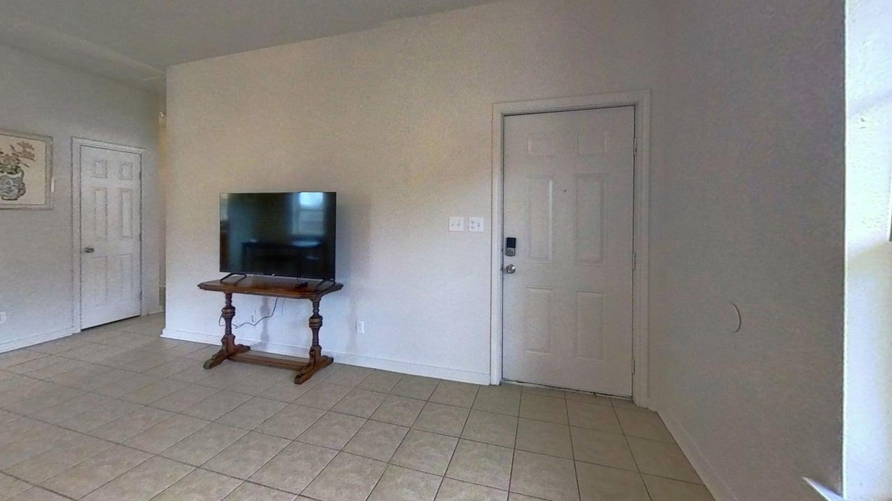 615 W Martin Luther King Dr #NA - Photo 4 of 19