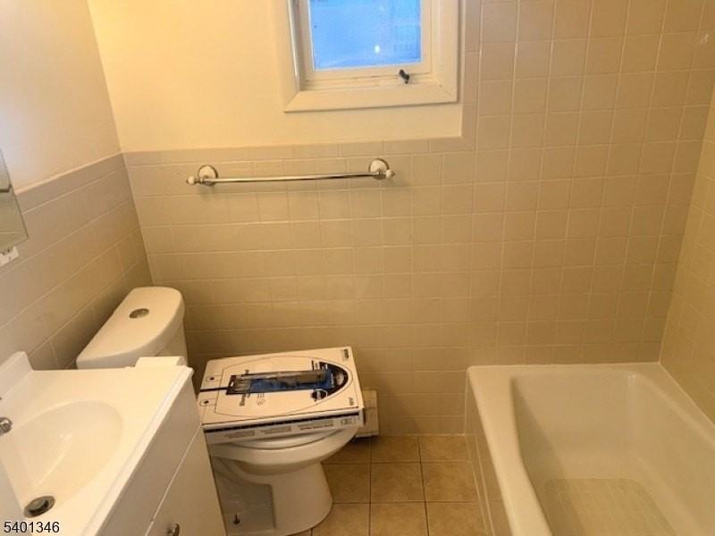 29 Brady Blvd #9 - Photo 5 of 12