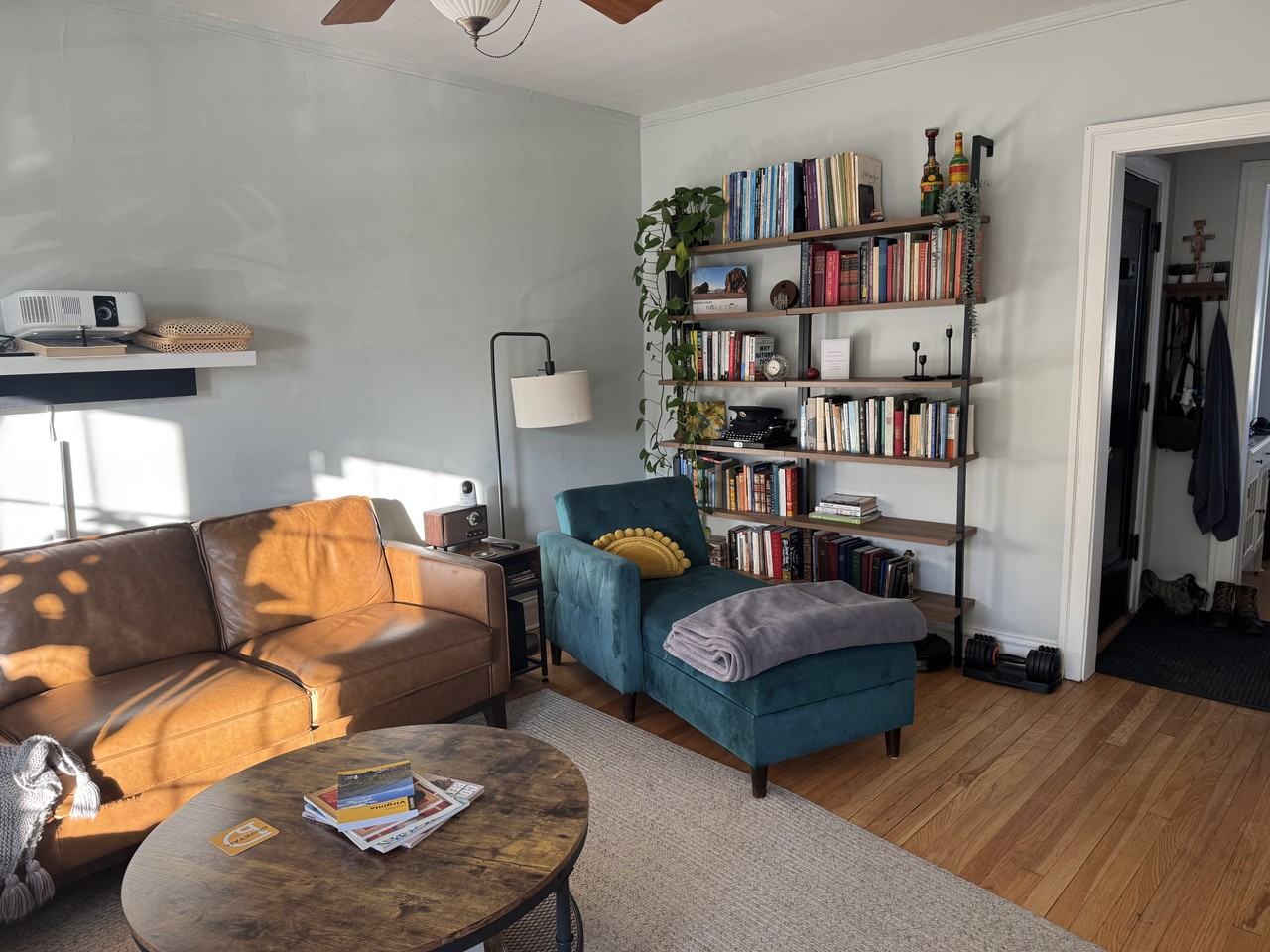 4015 N Mozart St #1 - Photo 4 of 16