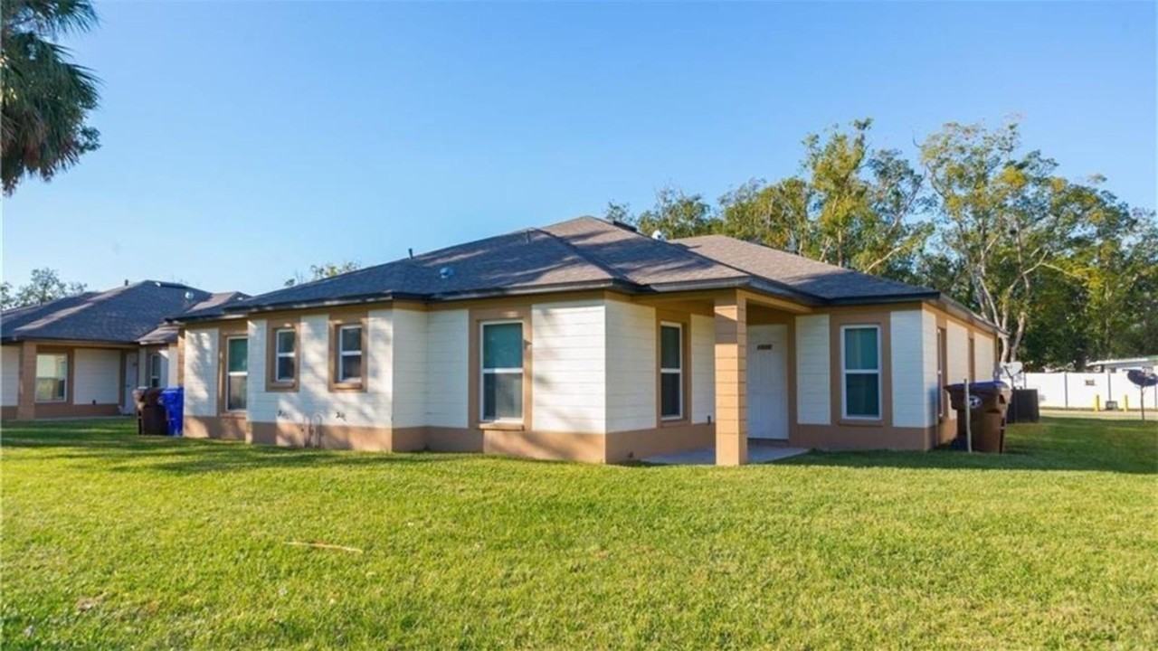 1003 King St #1 - Photo 2 of 17