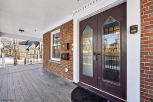 featured image of 30 Woodland Ave #2