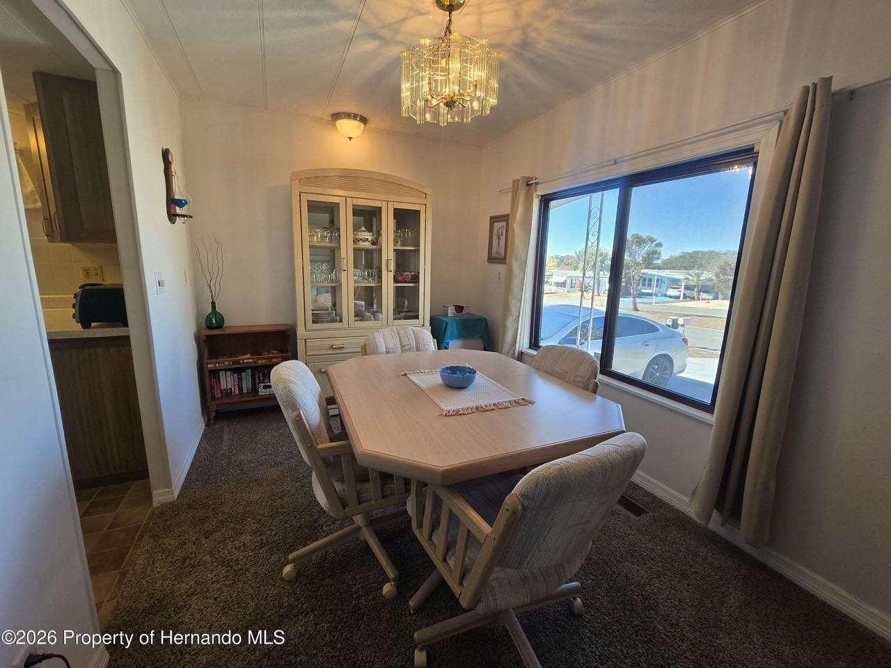 8679 Highpoint Blvd - Photo 5 of 16