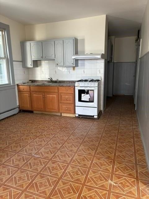 24 E 29th St #2 - Photo 3 of 8