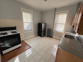 featured image of 4602 Park Ave #5