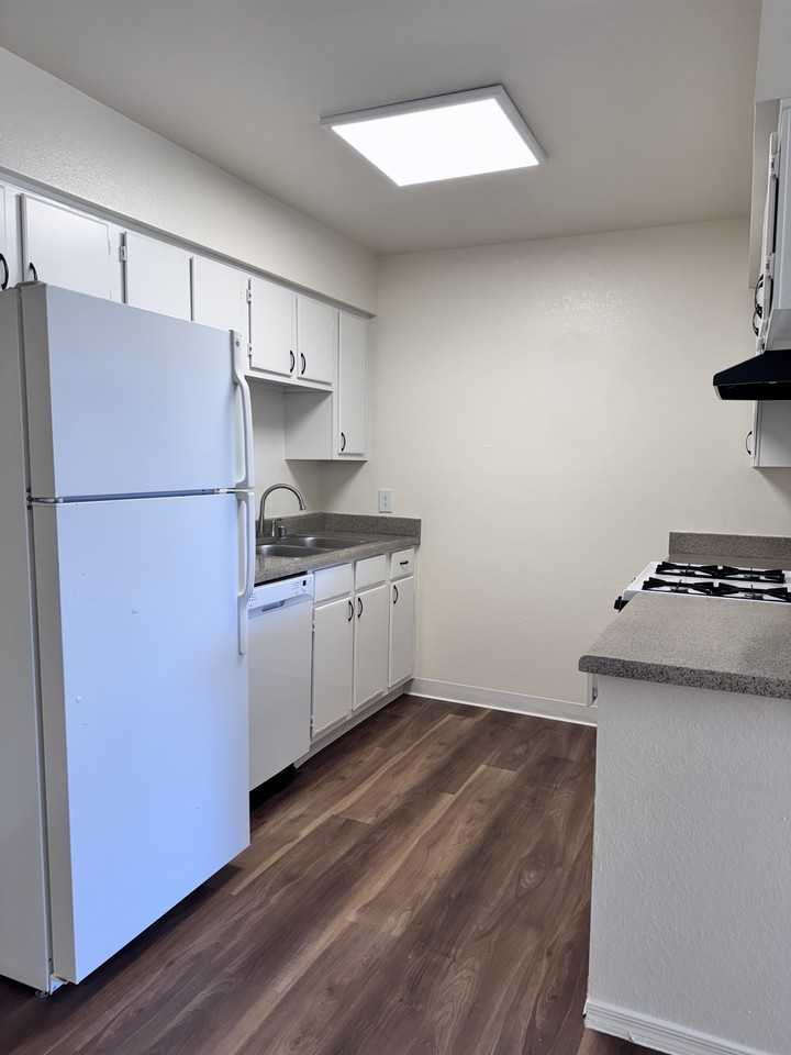 9777 N. Thornydale Road3207 #3207 - Photo 2 of 46