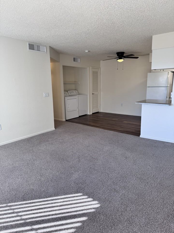 9777 N. Thornydale Road3207 #3207 - Photo 4 of 46