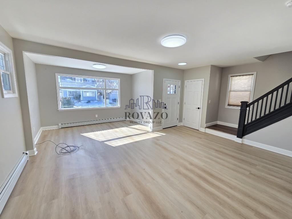 219 Clark St - Photo 4 of 8