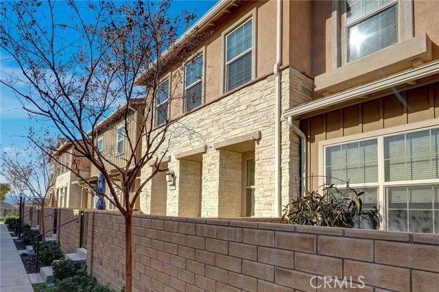 26417 Choral Ln - Photo 2 of 8