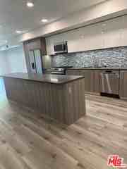 4806 Sylmar Ave #202 - Photo 5 of 8