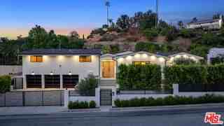 20226 Lorenzana Dr - Photo 2 of 8