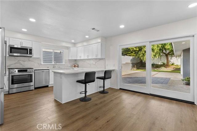 2120 Palos Verdes Dr W - Photo 2 of 8