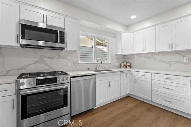 2120 Palos Verdes Dr W - Photo 3 of 8