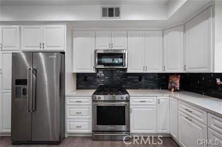 5441 Ocean #101 - Photo 4 of 7