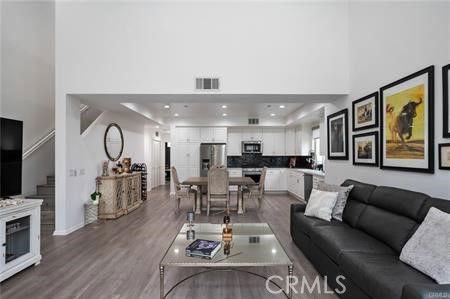 5441 Ocean #101 - Photo 6 of 7