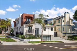 700 S Broadway - Photo 1 of 1