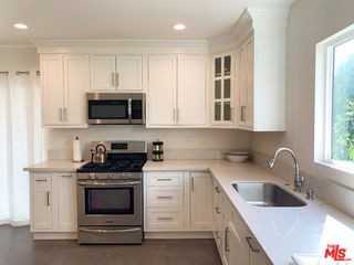 1123 S Clark Dr - Photo 3 of 8