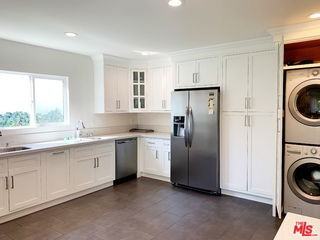 1123 S Clark Dr - Photo 5 of 8