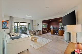 8430 Franklin Ave - Photo 7 of 8