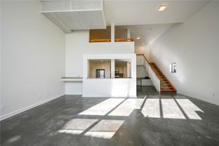 615 Hampton Dr #C103 - Photo 1 of 1