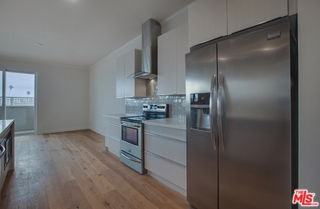 12320 Montana Ave #303 - Photo 5 of 8