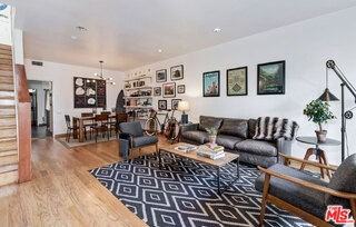 1133 24th St #2 - Photo 2 of 8