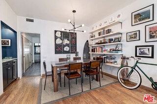 1133 24th St #2 - Photo 6 of 8