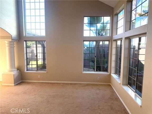 1053 Regatta Run - Photo 3 of 8