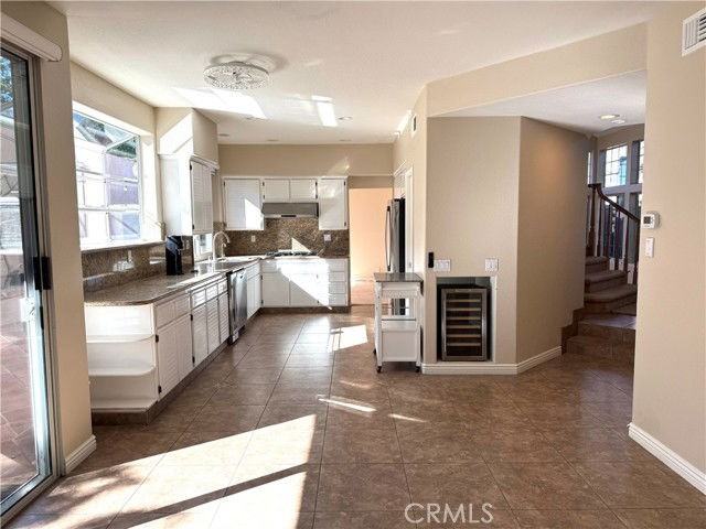 1053 Regatta Run - Photo 7 of 8