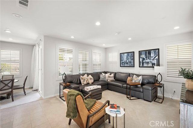 149 Garcilla Dr - Photo 2 of 8