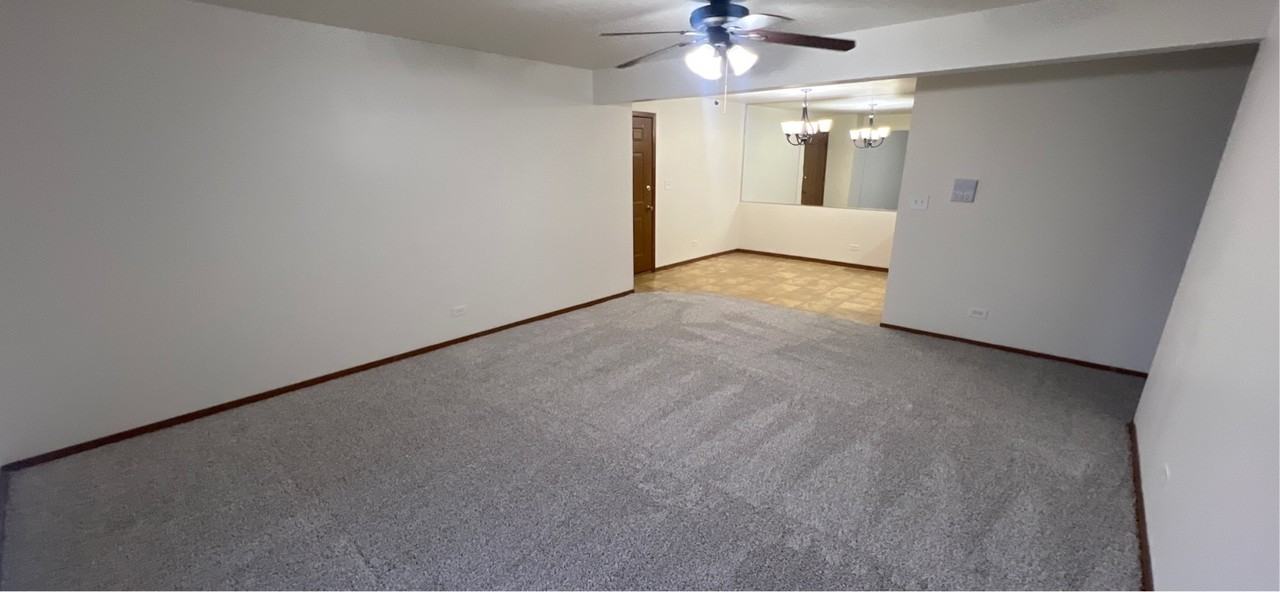 754 N Pioneer Rd #207 - Photo 3 of 7