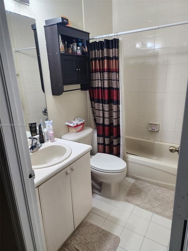 8031 W 36th Ave #2 - Photo 4 of 21