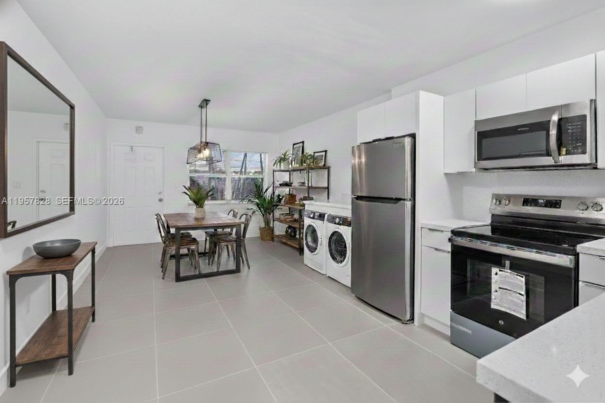 1740 Funston St #5 - Photo 4 of 21