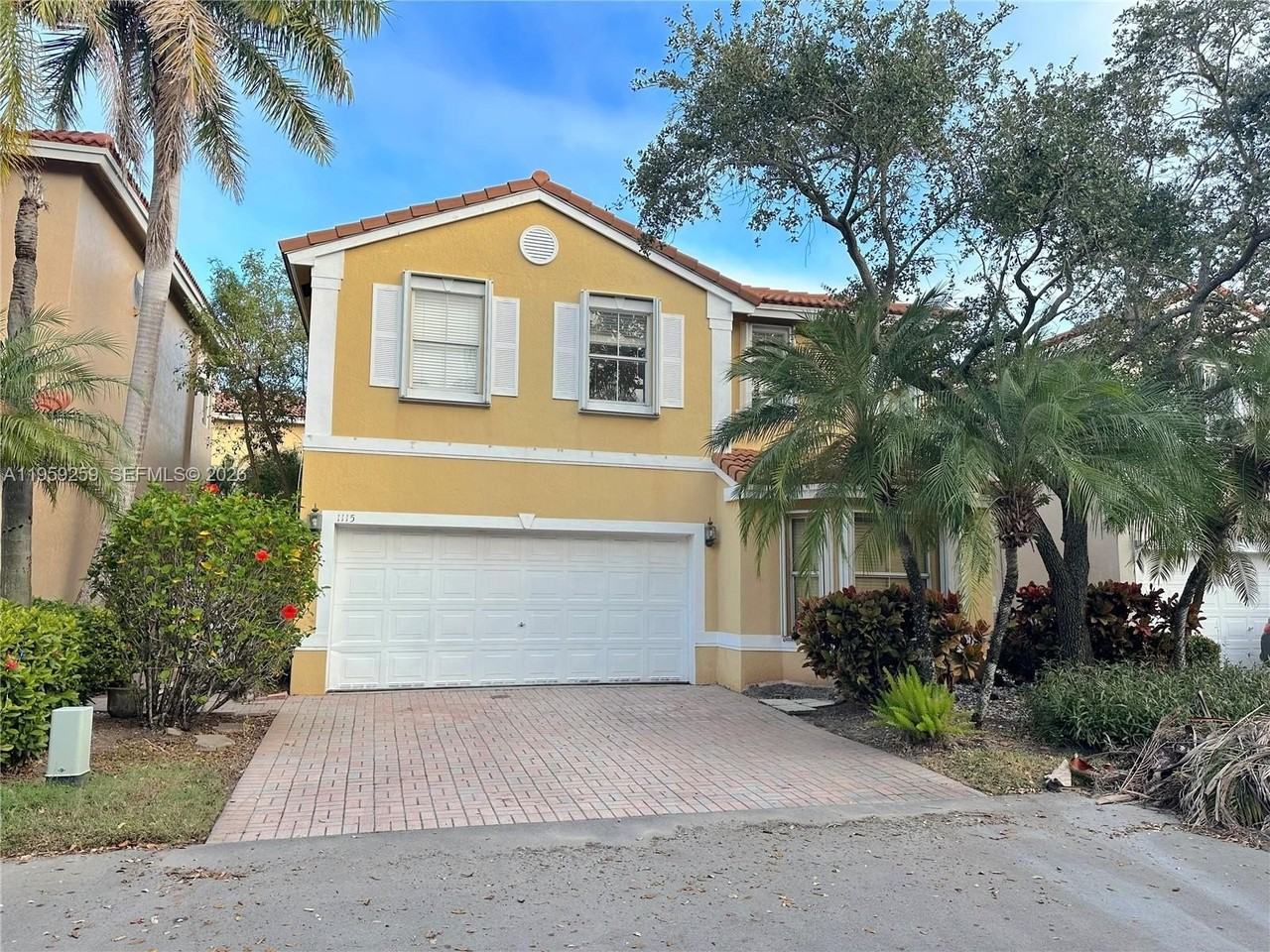 1115 River Birch St - Photo 2 of 50