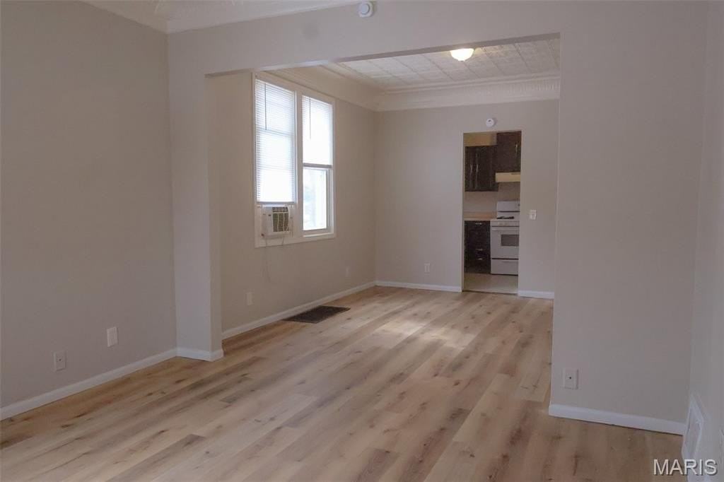 2126 Lexa Dr - Photo 2 of 16