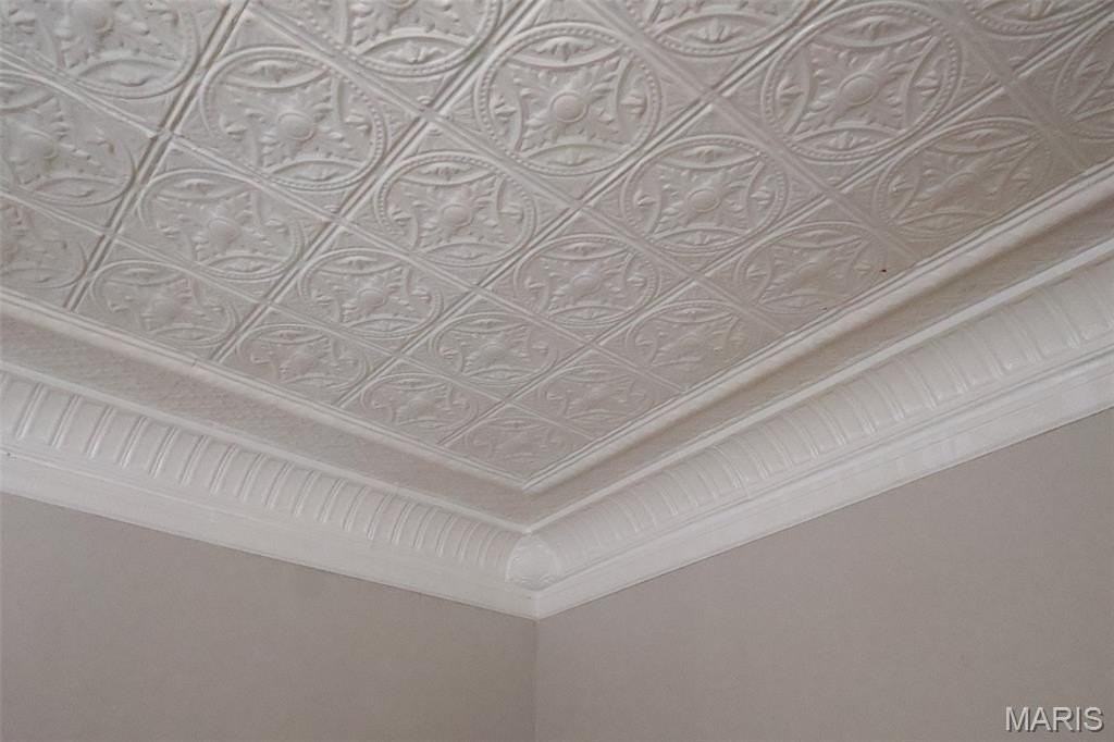 2126 Lexa Dr - Photo 5 of 16